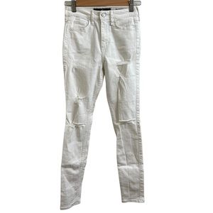 Hollister High Rise Super Skinny white jeans